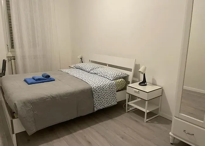 Chiara * Τεργέστη